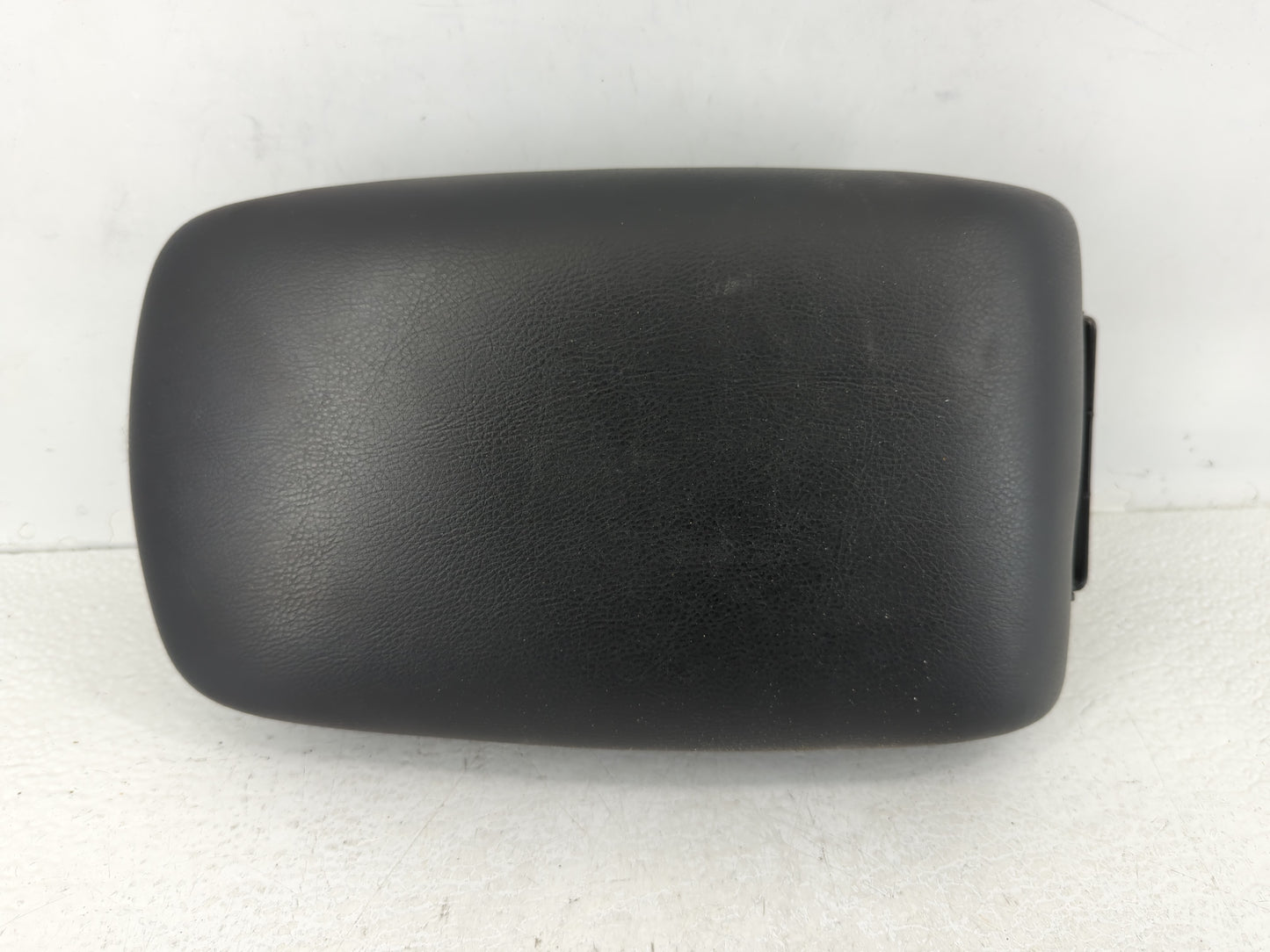 2019 Nissan Sentra Center Console Armrest Cover Lid Black - Oemusedautoparts1.com