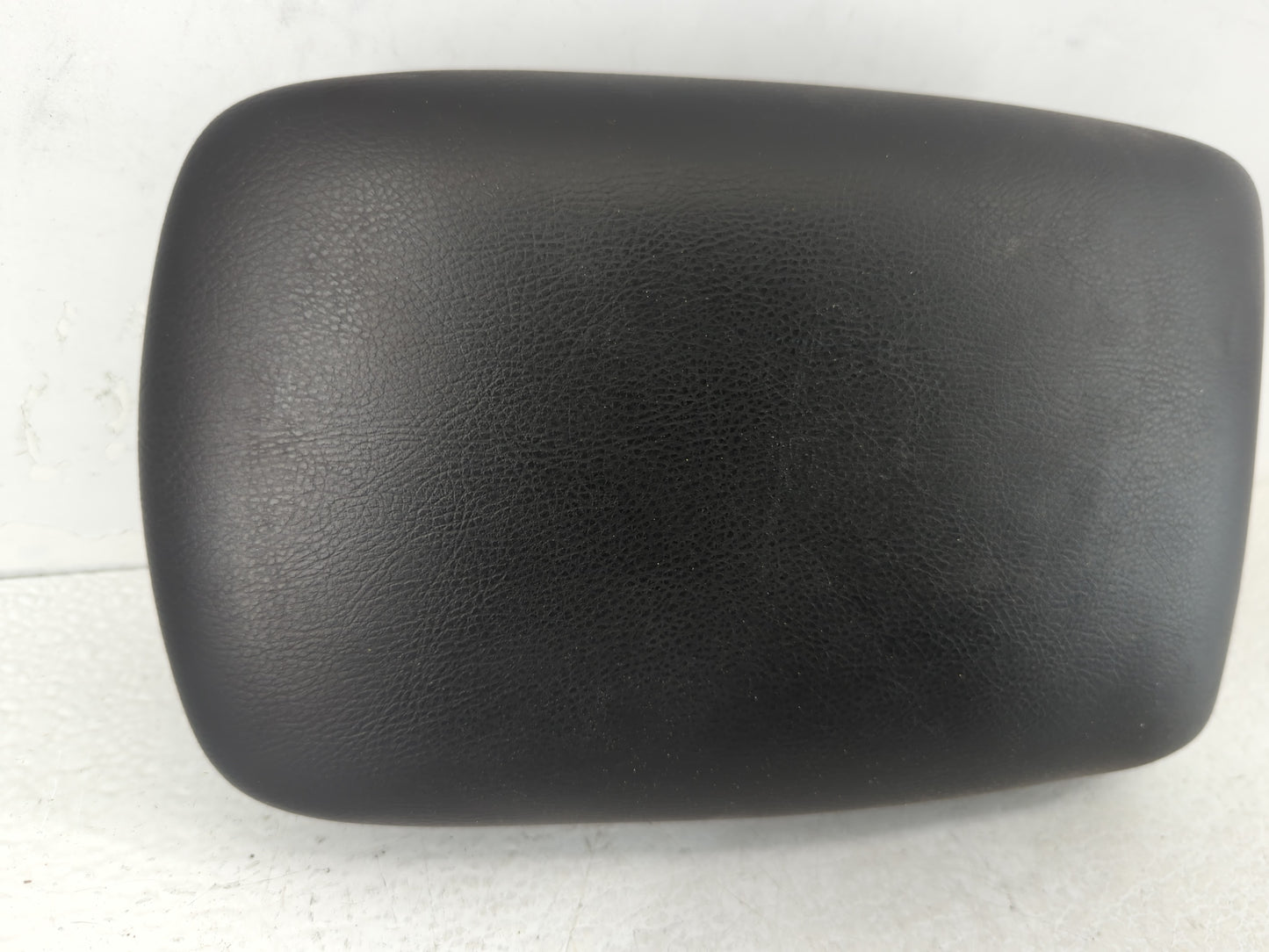 2019 Nissan Sentra Center Console Armrest Cover Lid Black - Oemusedautoparts1.com