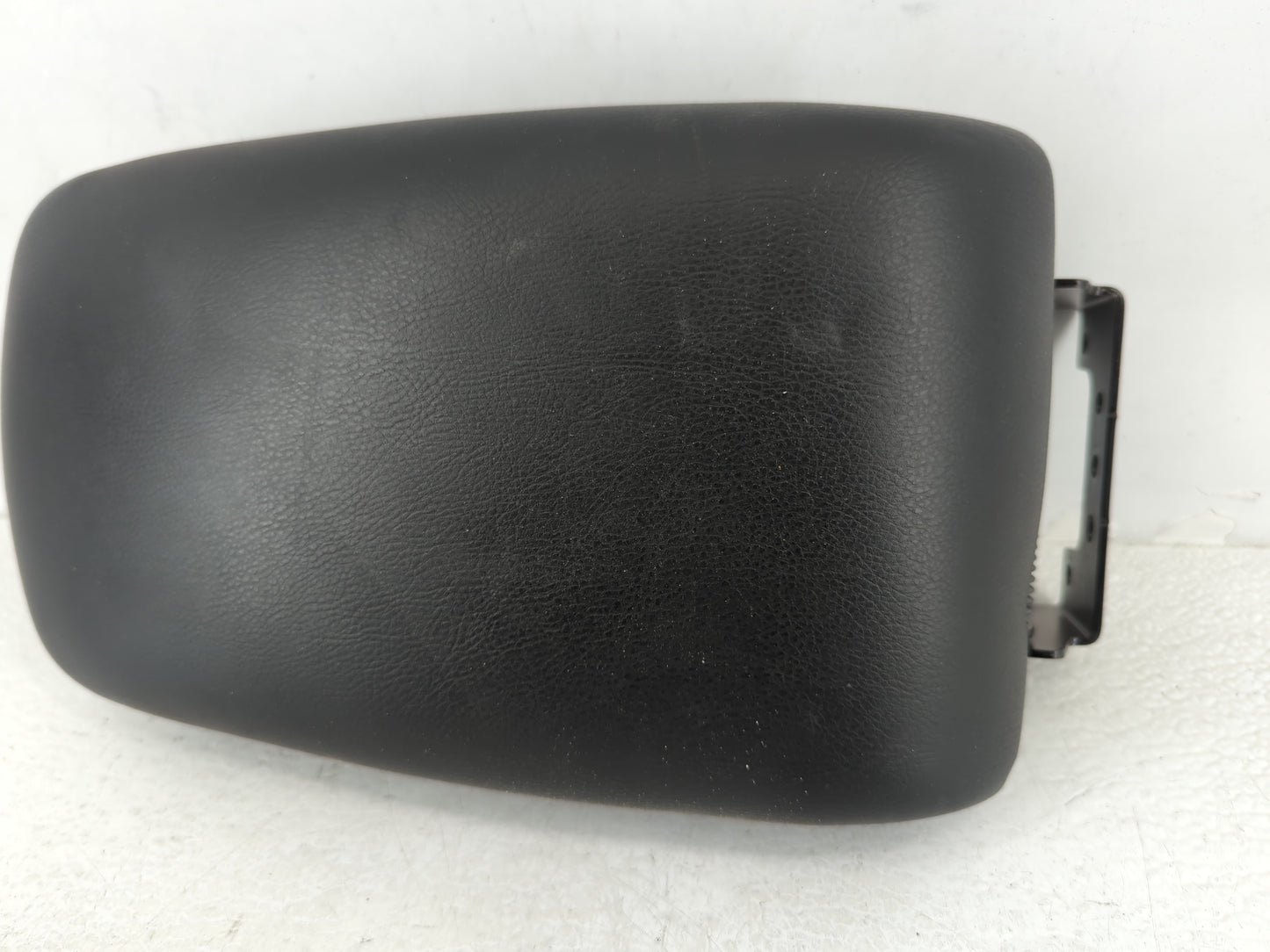 2019 Nissan Sentra Center Console Armrest Cover Lid Black - Oemusedautoparts1.com