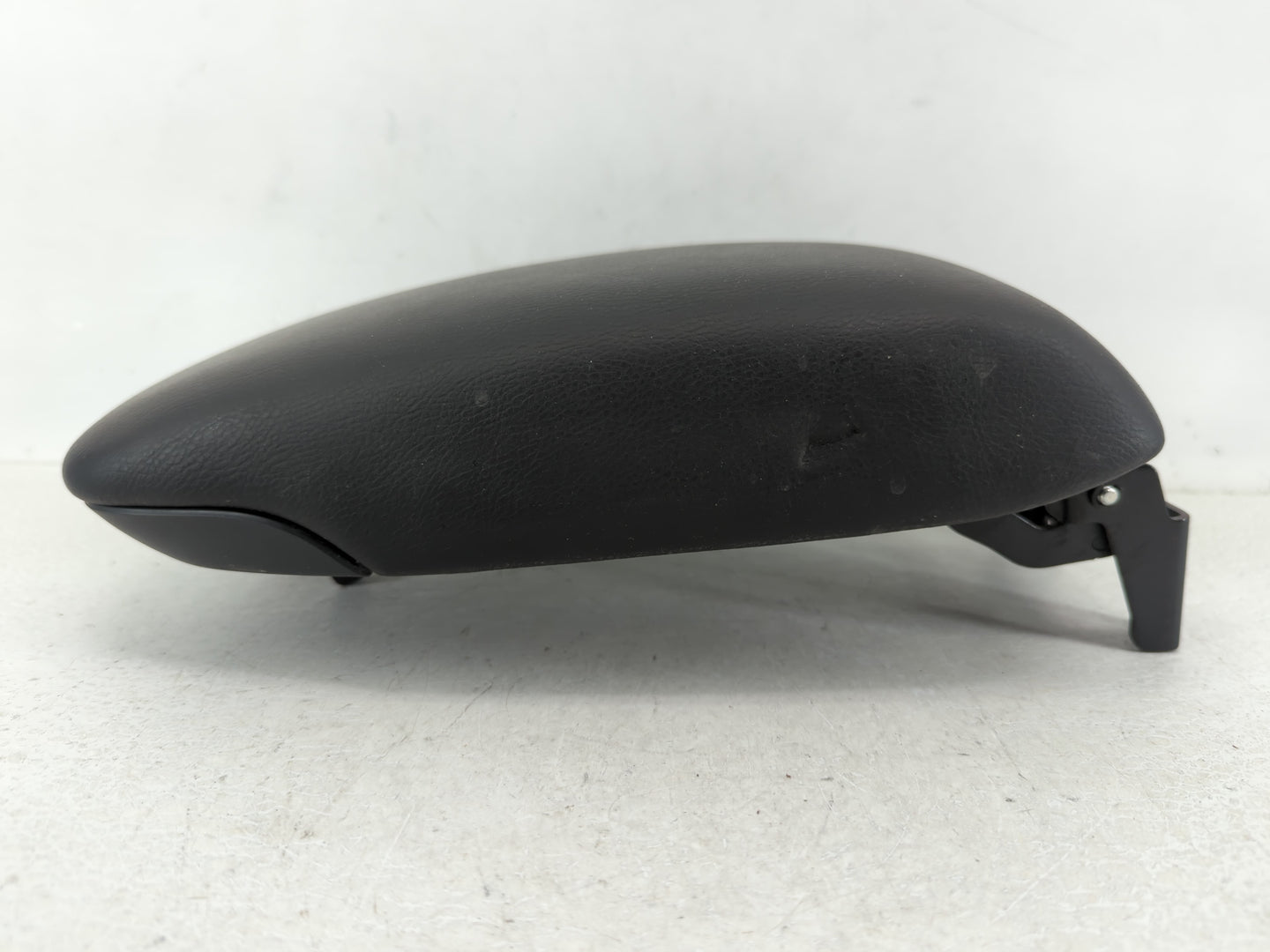 2019 Nissan Sentra Center Console Armrest Cover Lid Black - Oemusedautoparts1.com