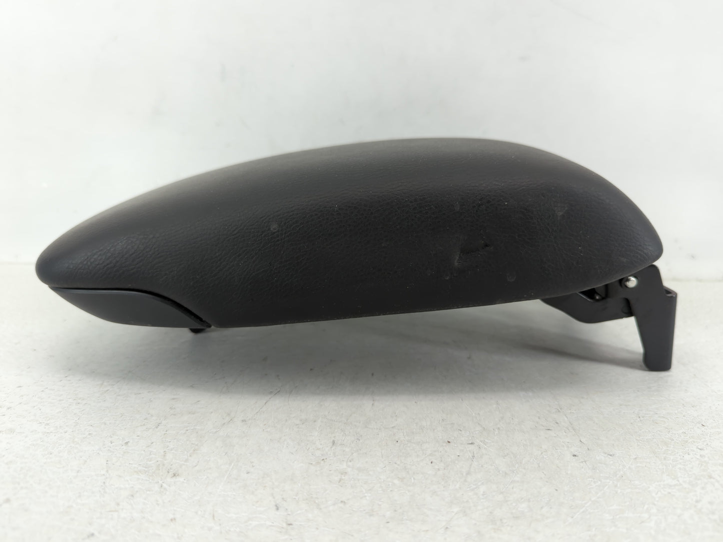 2019 Nissan Sentra Center Console Armrest Cover Lid Black - Oemusedautoparts1.com