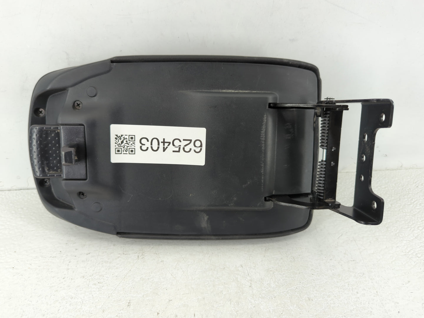 2019 Nissan Sentra Center Console Armrest Cover Lid Black - Oemusedautoparts1.com
