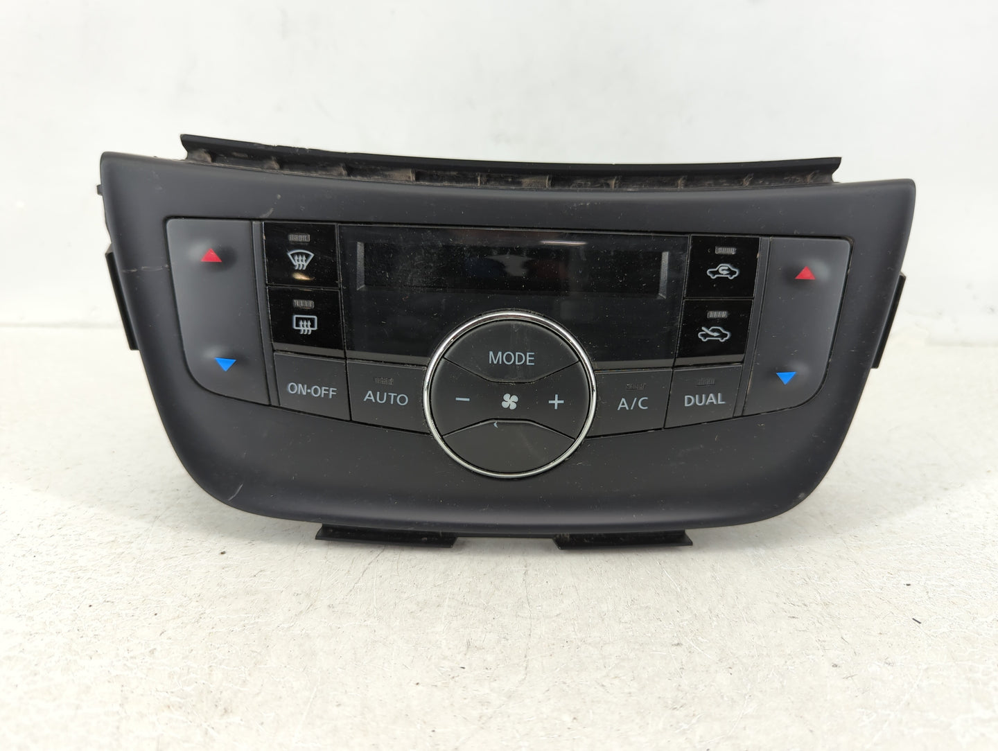 2015-2019 Nissan Sentra Climate Control Module Temperature AC/Heater Replacement P/N:27500 4AT4A Fits OEM Used Auto Parts - 