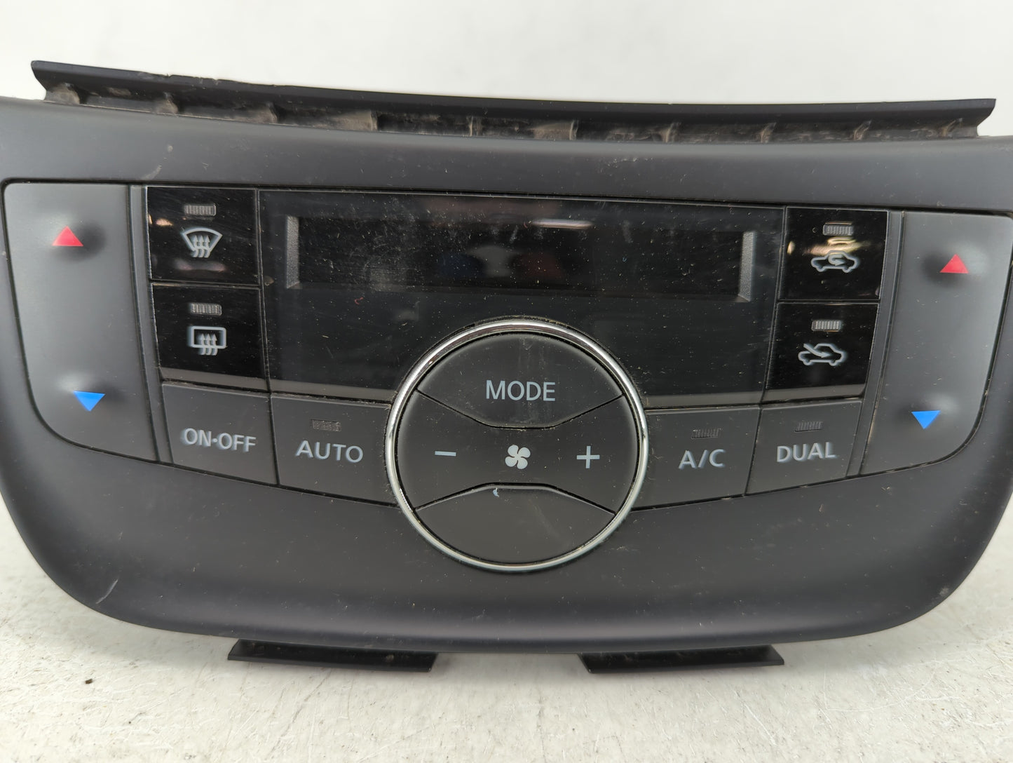 2015-2019 Nissan Sentra Climate Control Module Temperature AC/Heater Replacement P/N:27500 4AT4A Fits OEM Used Auto Parts - 