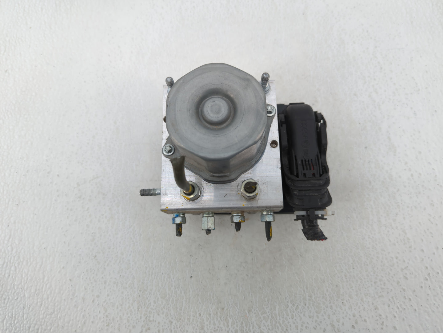 2019 Nissan Sentra ABS Pump Control Module Replacement P/N:47660 5UD0C Fits OEM Used Auto Parts - Oemusedautoparts1.com