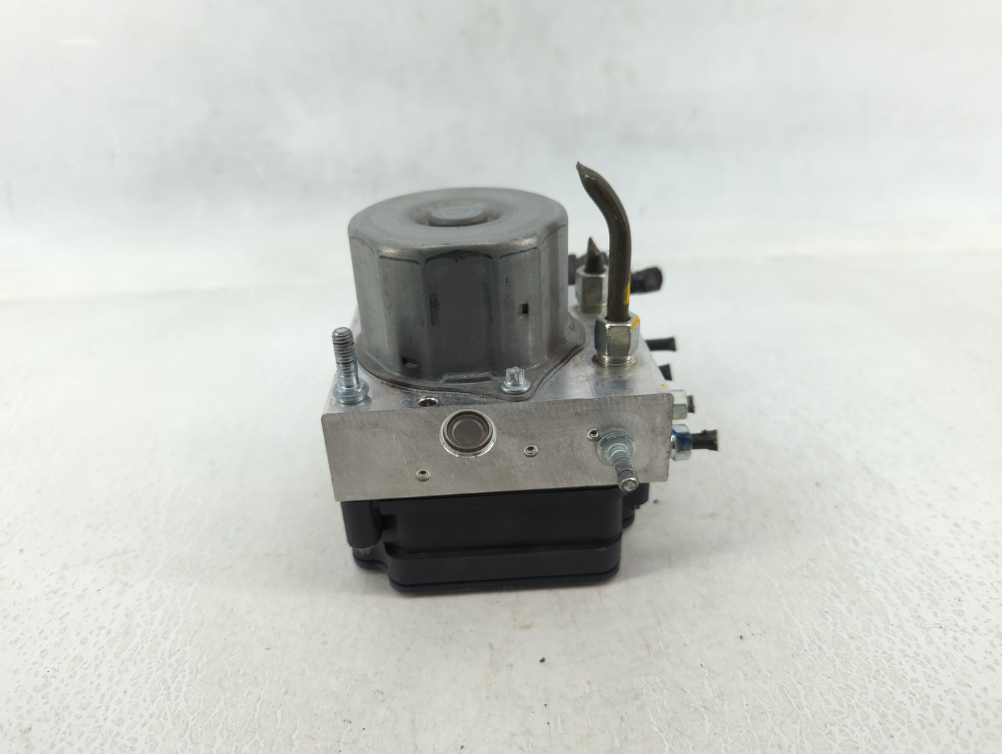 2019 Nissan Sentra ABS Pump Control Module Replacement P/N:47660 5UD0C Fits OEM Used Auto Parts - Oemusedautoparts1.com