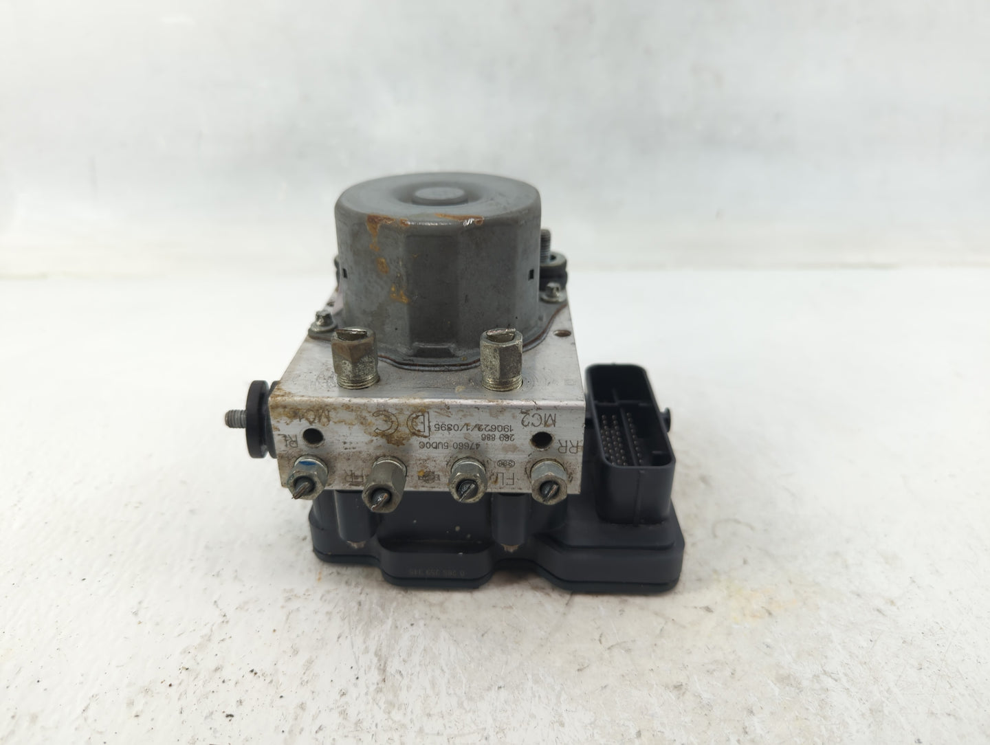 2019 Nissan Sentra ABS Pump Control Module Replacement P/N:47660 5UD0C Fits OEM Used Auto Parts - Oemusedautoparts1.com