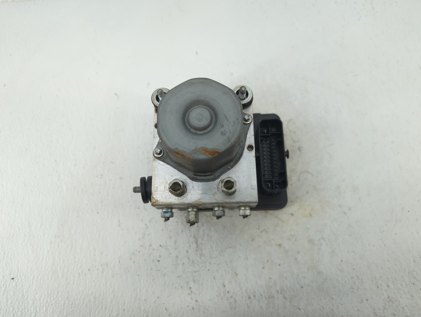 2019 Nissan Sentra ABS Pump Control Module Replacement P/N:47660 5UD0C Fits OEM Used Auto Parts - Oemusedautoparts1.com