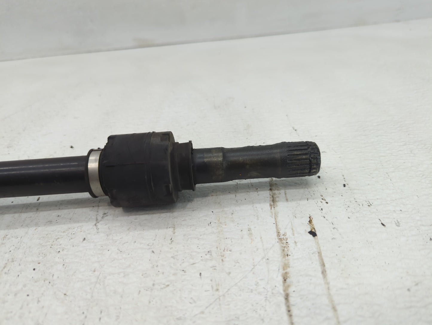 2013-2019 Nissan Sentra Axle Shaft Front Driver Cv C/v - Oemusedautoparts1.com