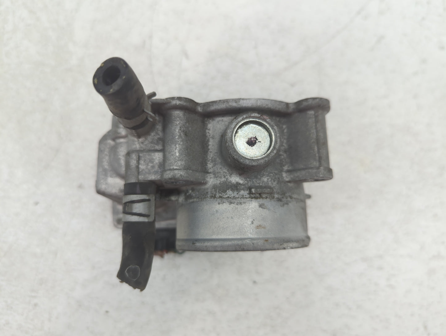 2013-2019 Nissan Sentra Throttle Body P/N:3RA60-01 E Fits Fits 2013 2014 2015 2016 2017 2018 2019 OEM Used Auto Parts - Oemu