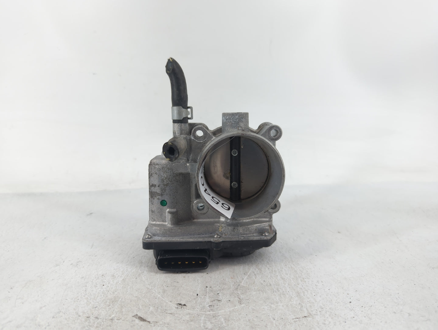 2013-2019 Nissan Sentra Throttle Body P/N:3RA60-01 E Fits Fits 2013 2014 2015 2016 2017 2018 2019 OEM Used Auto Parts - Oemu