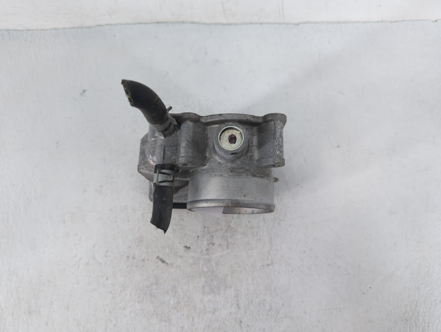 2013-2019 Nissan Sentra Throttle Body P/N:3RA60-01 E Fits Fits 2013 2014 2015 2016 2017 2018 2019 OEM Used Auto Parts - Oemu