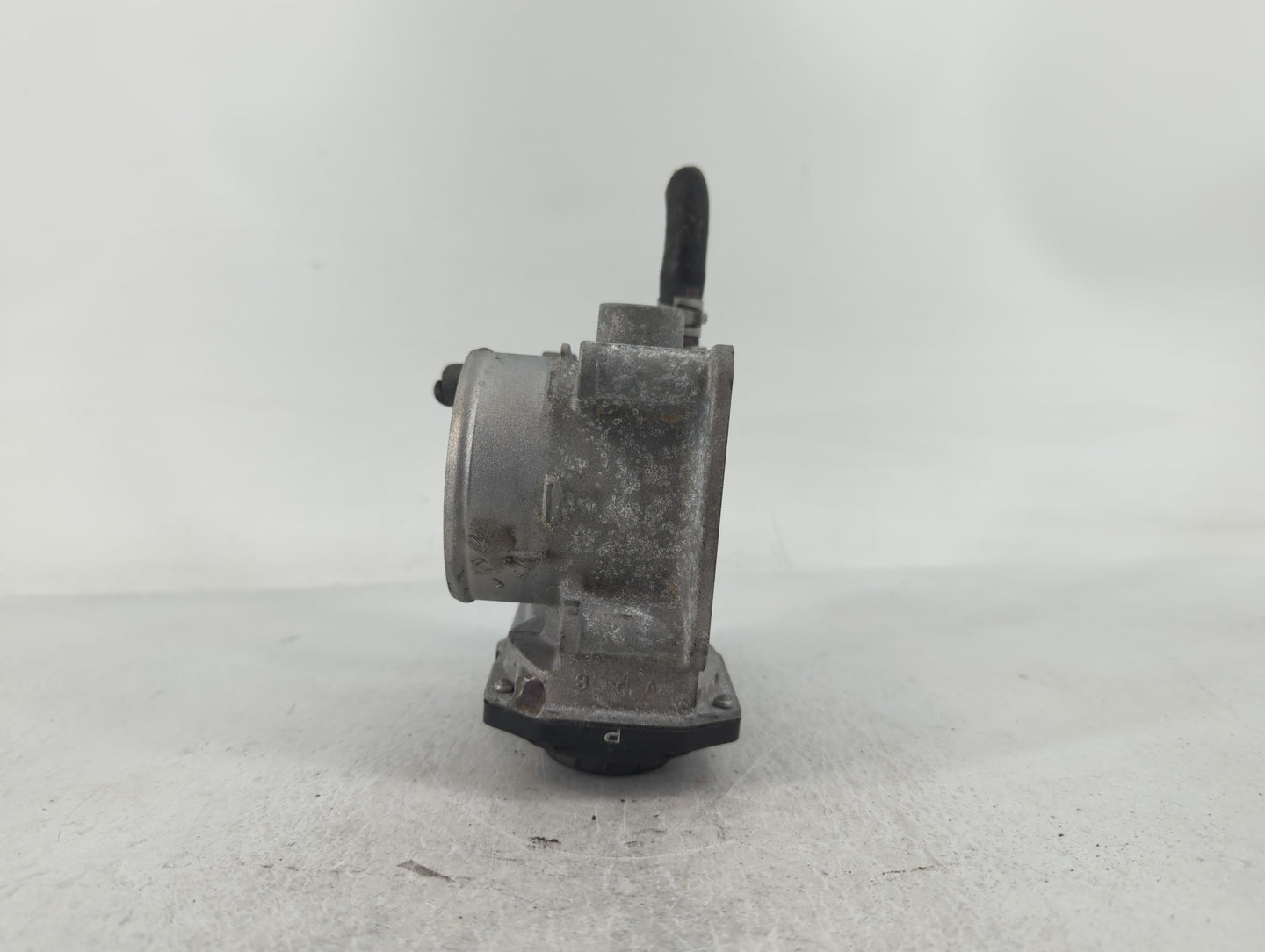 2013-2019 Nissan Sentra Throttle Body P/N:3RA60-01 E Fits Fits 2013 2014 2015 2016 2017 2018 2019 OEM Used Auto Parts - Oemu