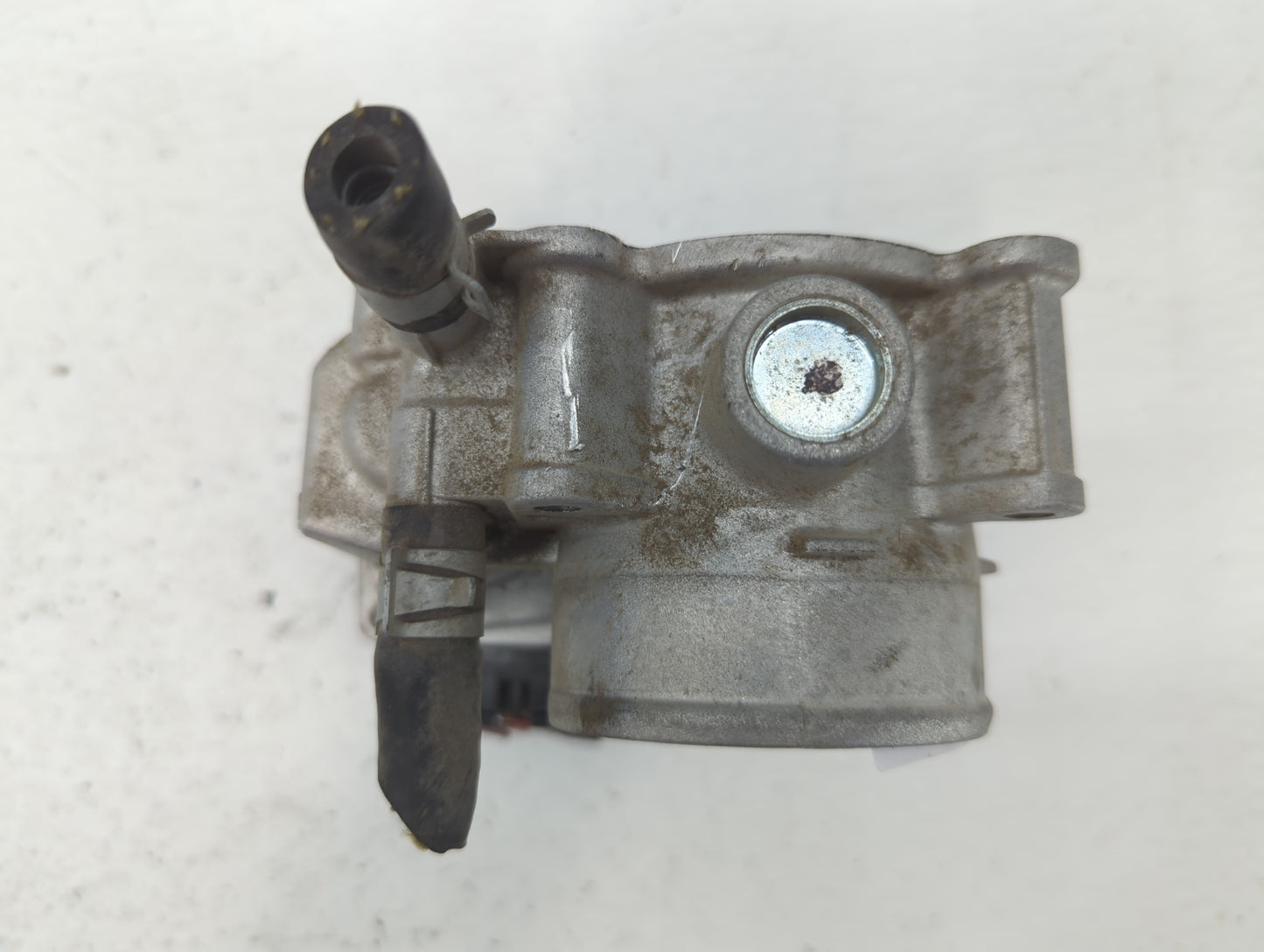 2013-2019 Nissan Sentra Throttle Body P/N:3RA60-01 E Fits Fits 2013 2014 2015 2016 2017 2018 2019 OEM Used Auto Parts - Oemu