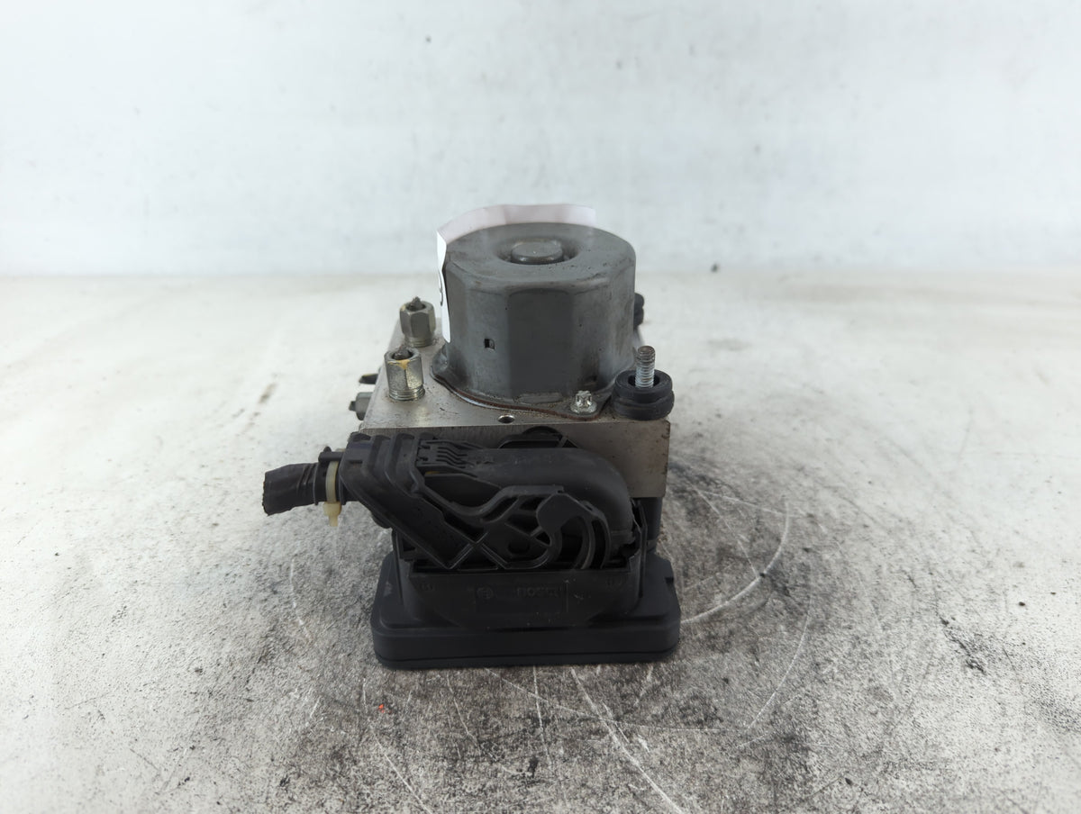 2019 Nissan Sentra Anti-Lock Brake ABS Pump Module Actuator OEM P/N:269 886 47660 5UD0C Fits OEM Used Auto Parts - Oemusedau