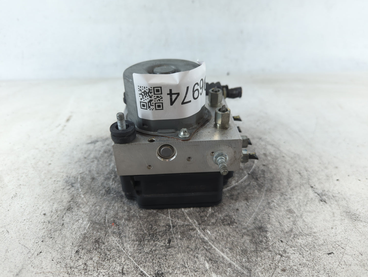 2019 Nissan Sentra ABS Pump Control Module Replacement P/N:269 886 47660 5UD0C Fits OEM Used Auto Parts - Oemusedautoparts1.