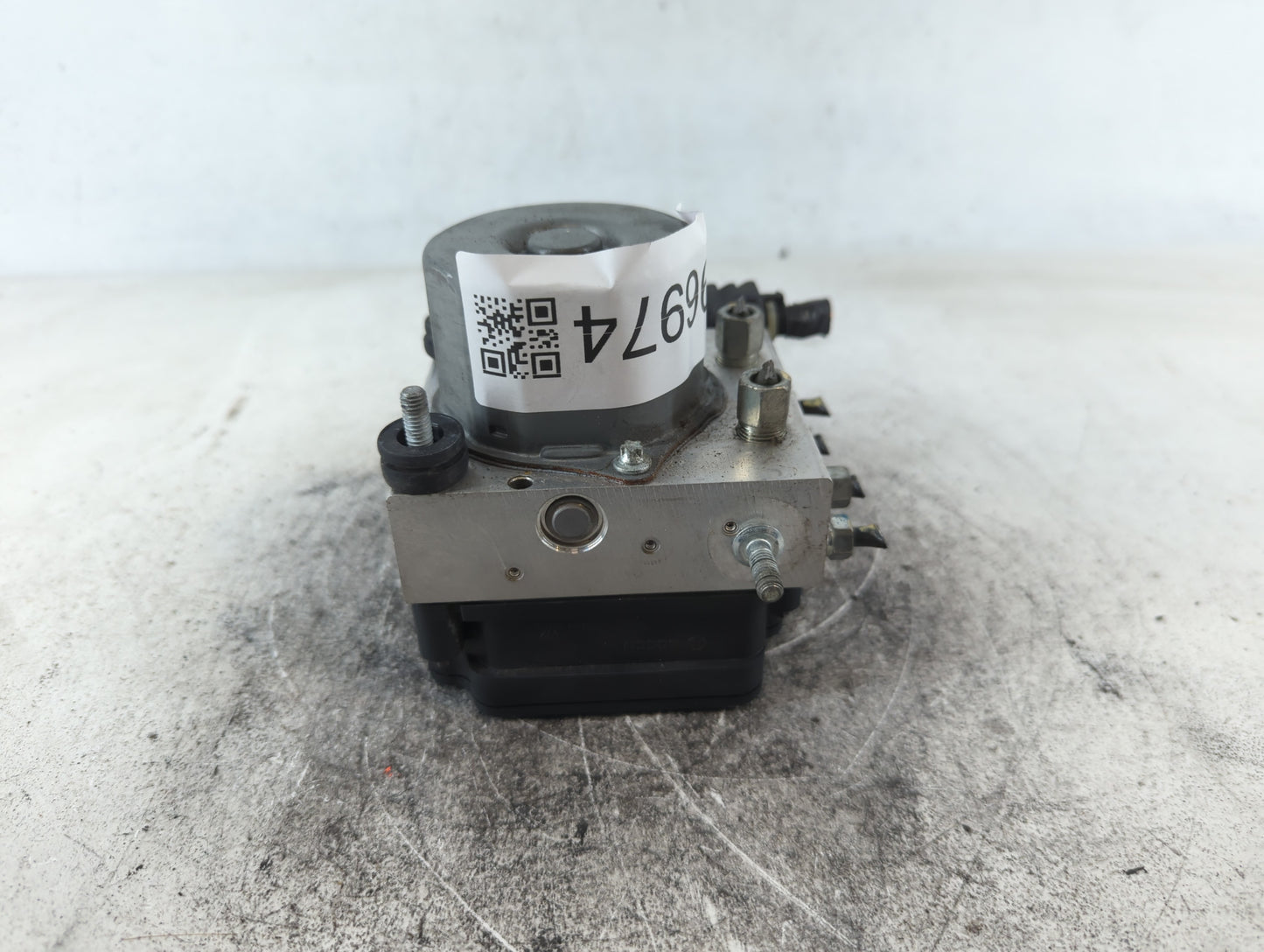 2019 Nissan Sentra ABS Pump Control Module Replacement P/N:269 886 47660 5UD0C Fits OEM Used Auto Parts - Oemusedautoparts1.