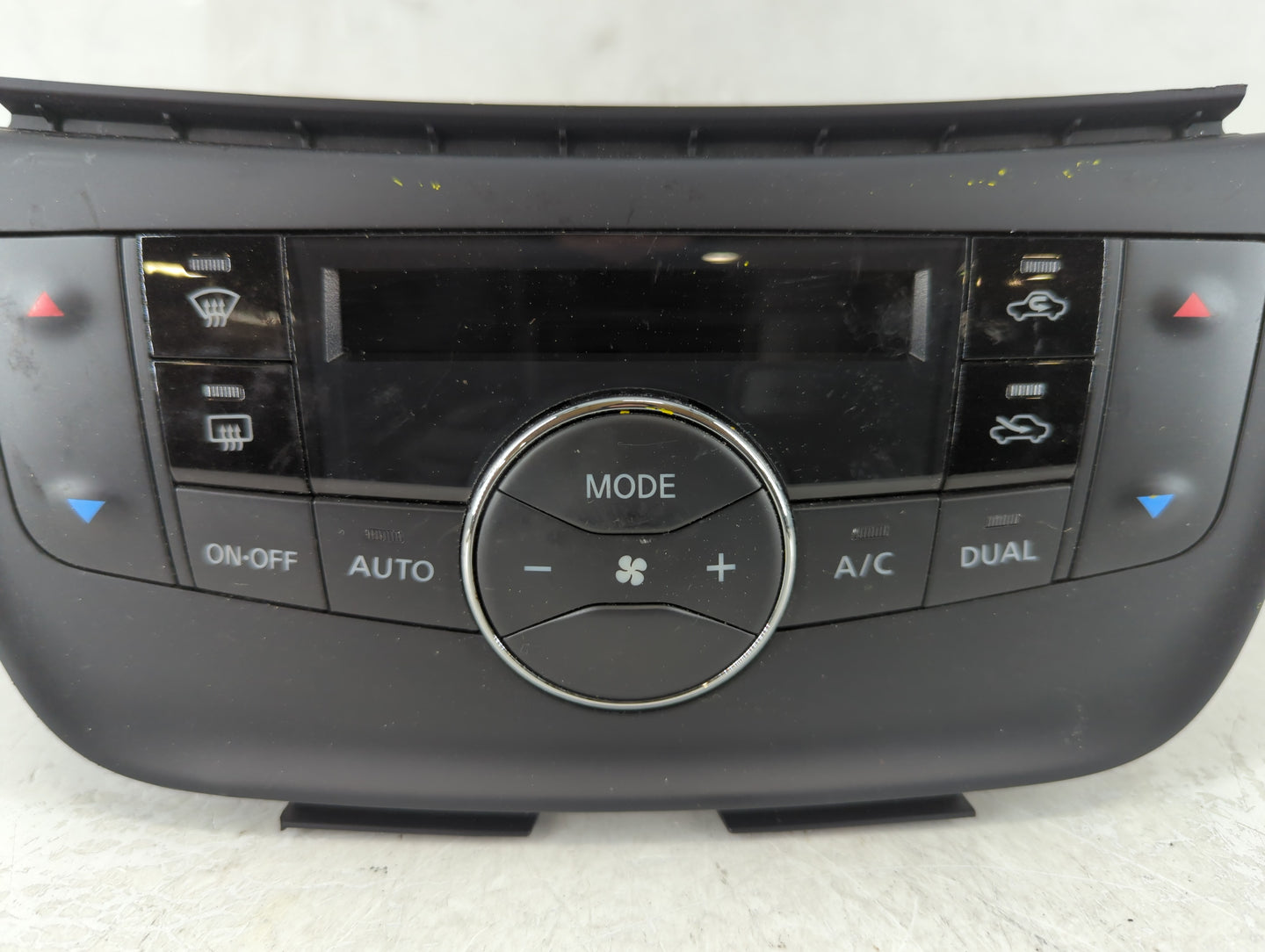 2015-2019 Nissan Sentra Climate Control Module Temperature AC/Heater Replacement P/N:27500 4AT4A Fits OEM Used Auto Parts - 