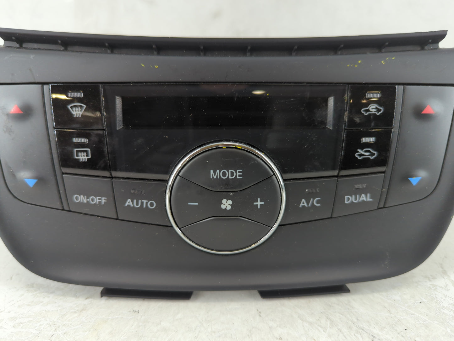 2015-2019 Nissan Sentra Climate Control Module Temperature AC/Heater Replacement P/N:27500 4AT4A Fits OEM Used Auto Parts - 