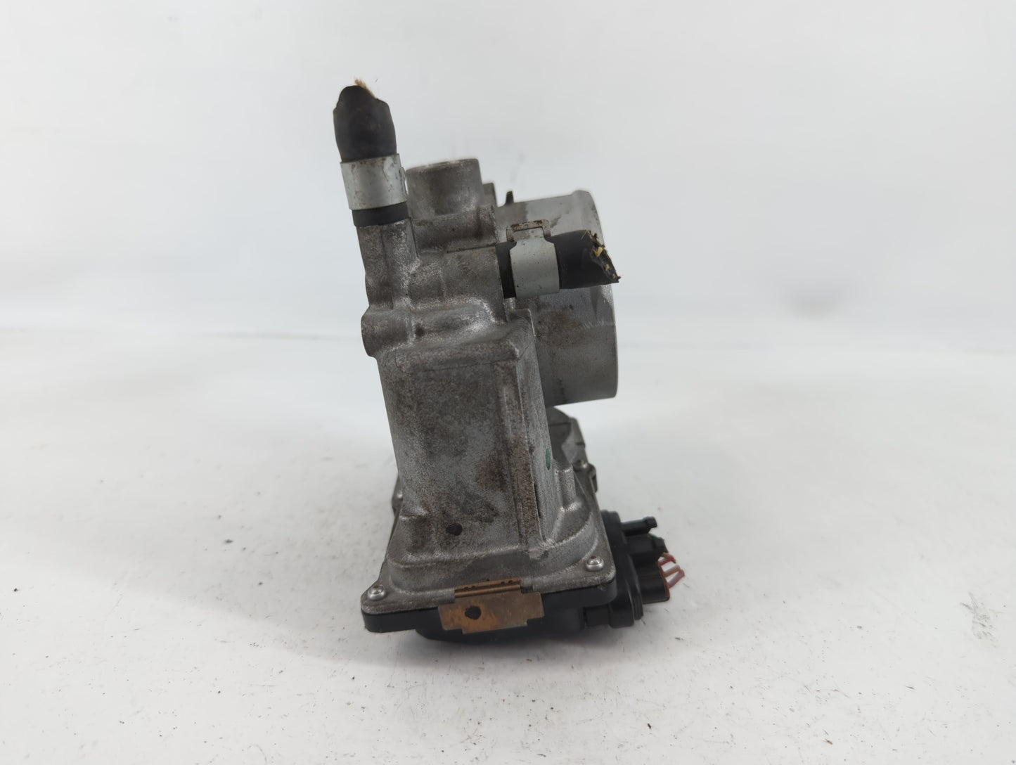 2013-2019 Nissan Sentra Throttle Body P/N:3RA60-01 D Fits Fits 2013 2014 2015 2016 2017 2018 2019 OEM Used Auto Parts - Oemu