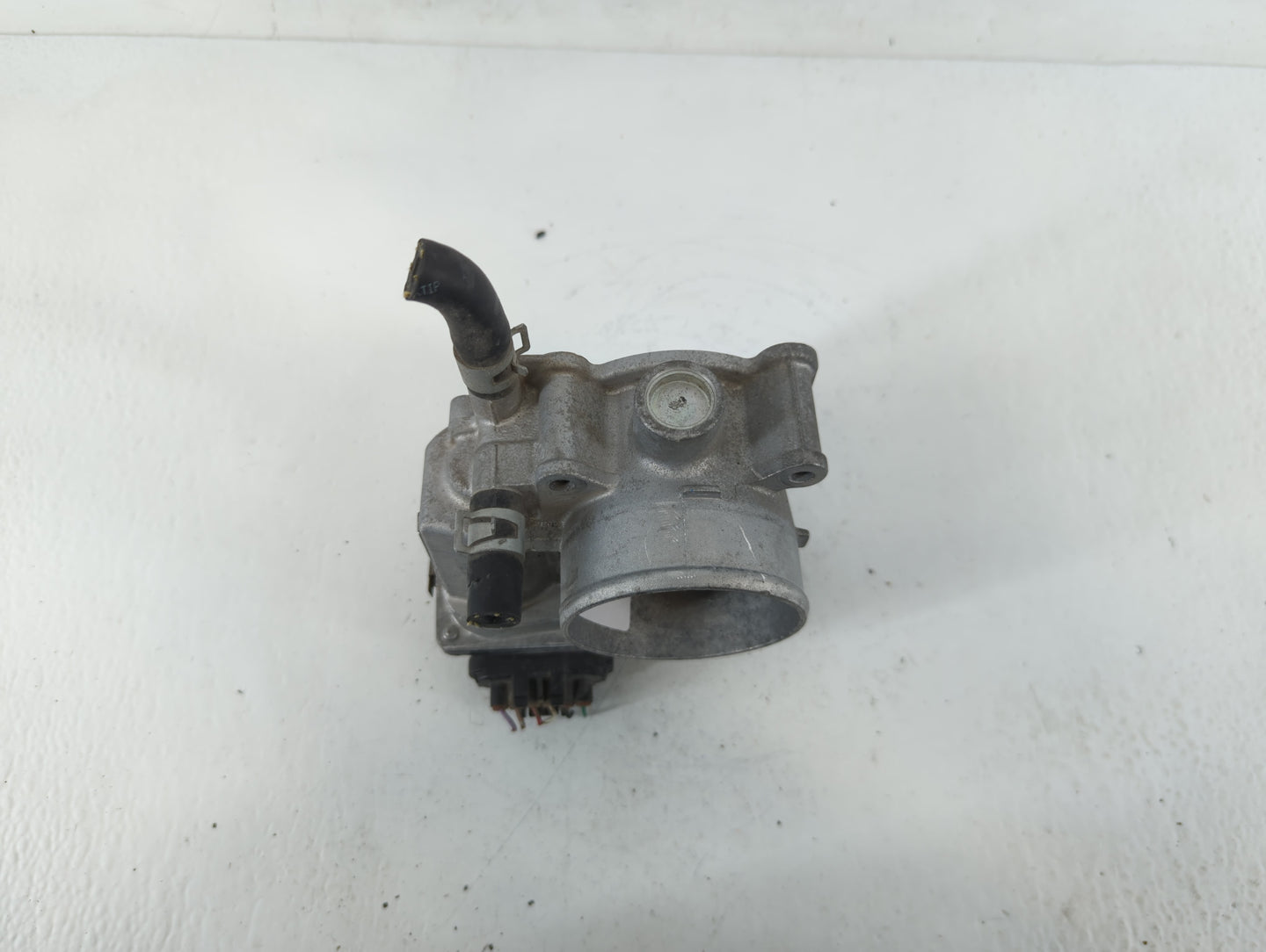 2013-2019 Nissan Sentra Throttle Body P/N:6E03 3RA60-01 B Fits Fits 2013 2014 2015 2016 2017 2018 2019 OEM Used Auto Parts -