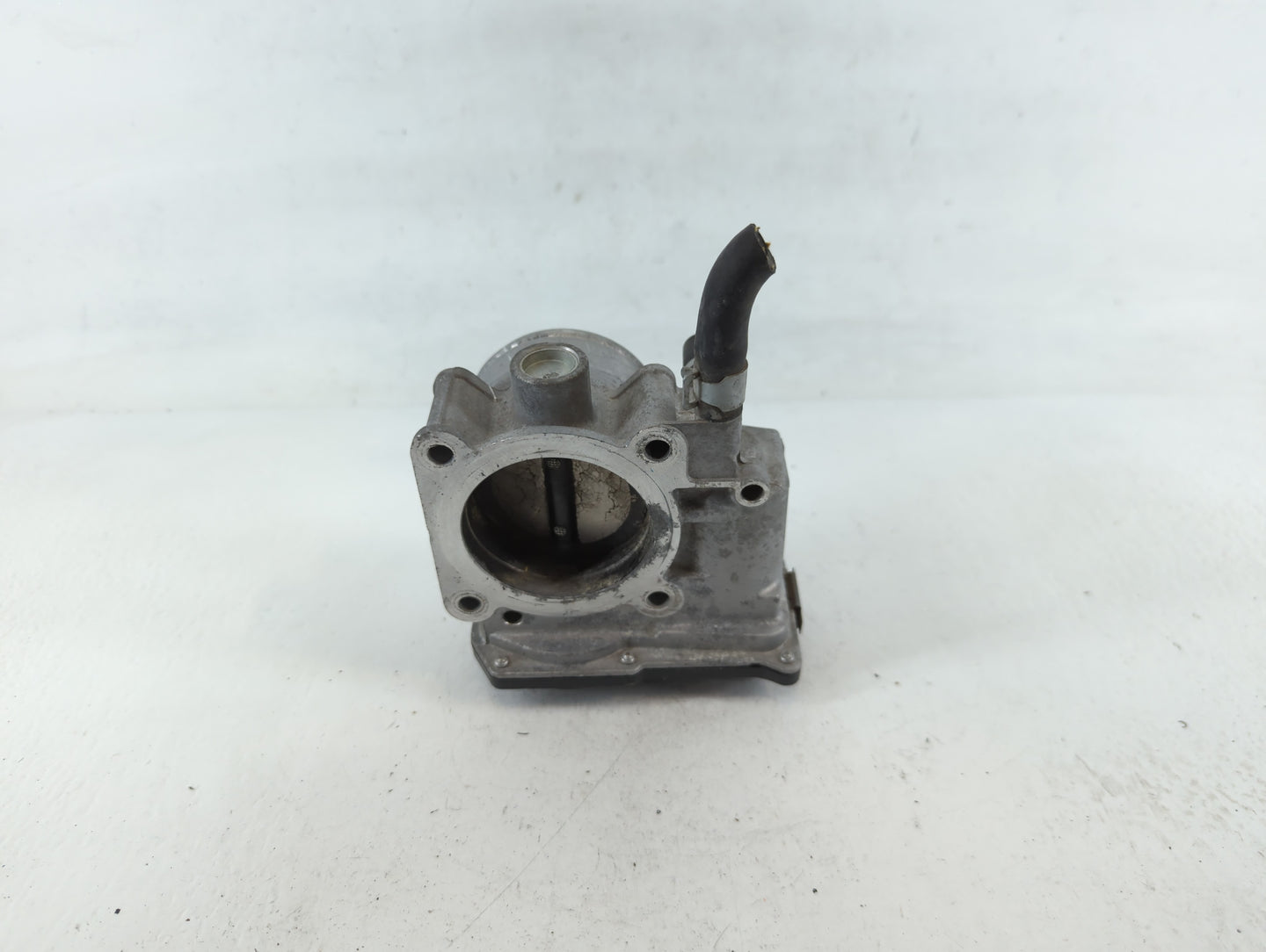 2013-2019 Nissan Sentra Throttle Body P/N:6E03 3RA60-01 B Fits Fits 2013 2014 2015 2016 2017 2018 2019 OEM Used Auto Parts -