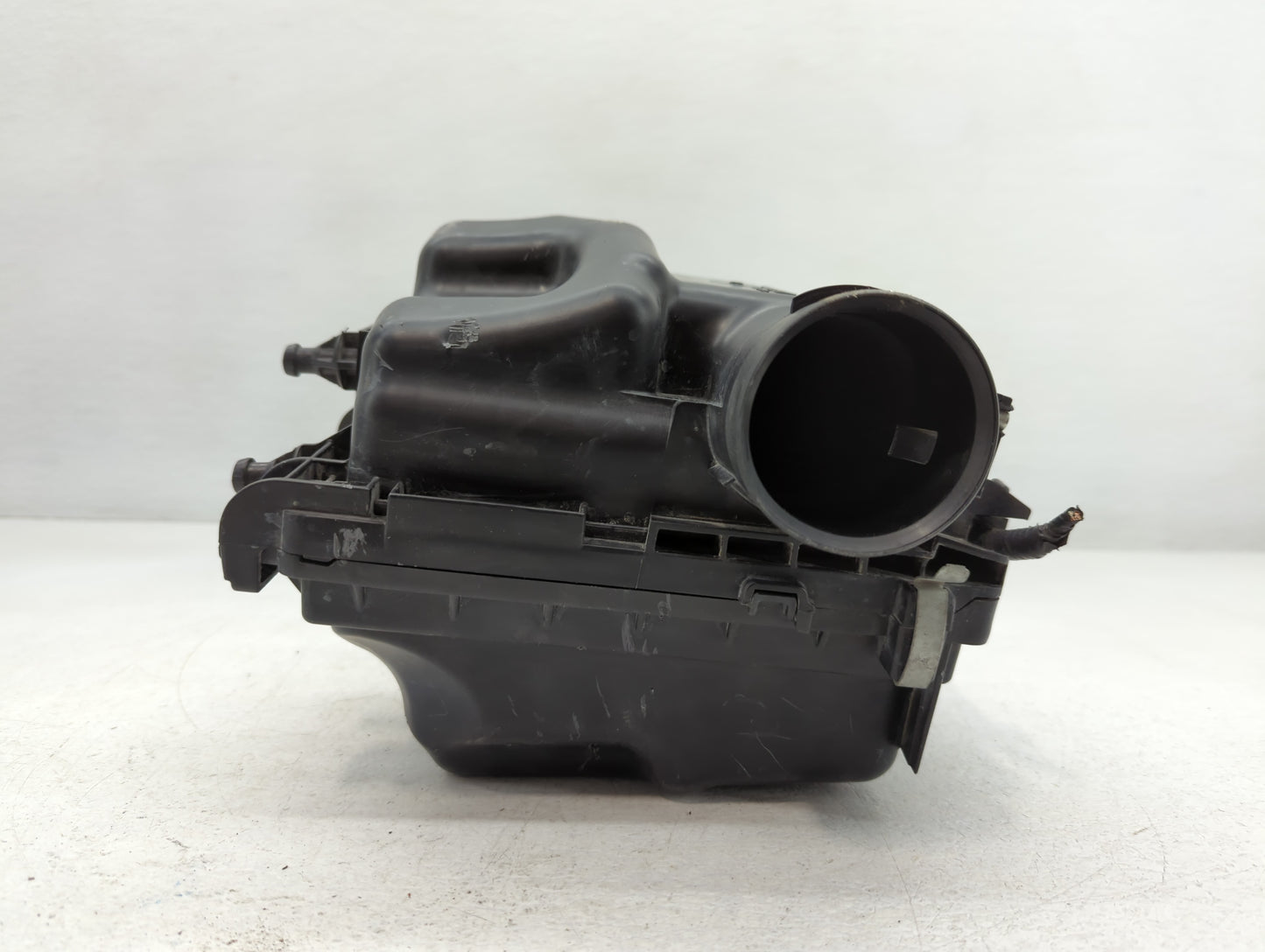 2019 Nissan Sentra Air Cleaner Intake-duct Hose Tube - Oemusedautoparts1.com