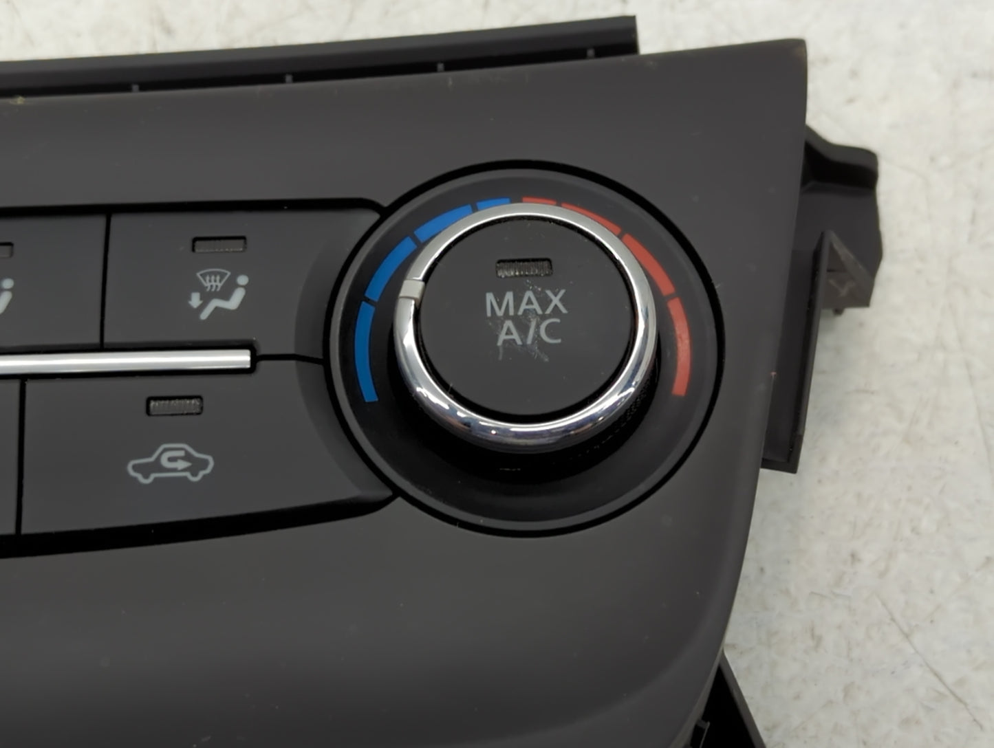 2017-2019 Nissan Sentra Climate Control Module Temperature AC/Heater Replacement P/N:275004AF2B Fits Fits 2017 2018 2019 OEM