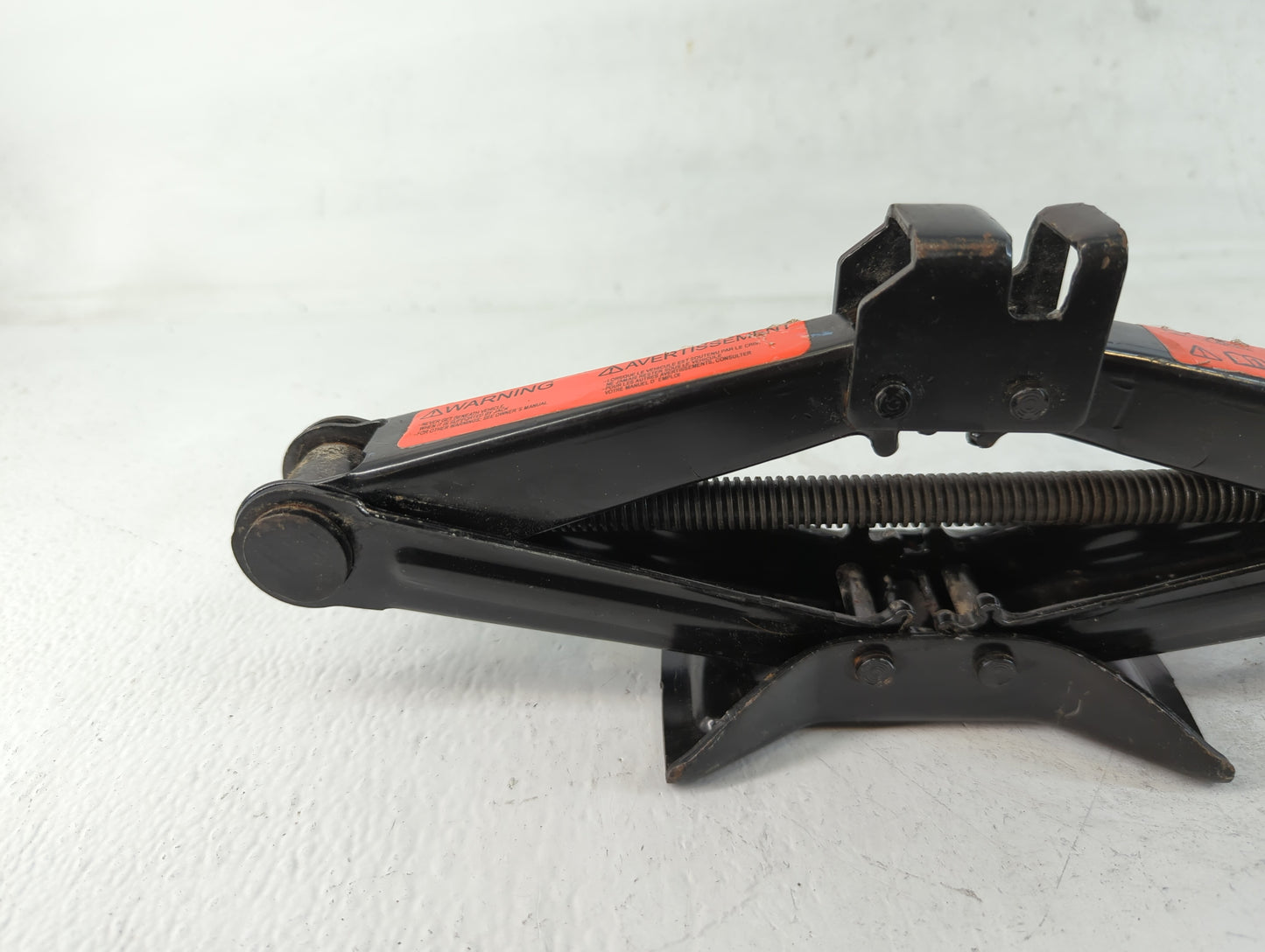 2019 Nissan Sentra Spare Scissor Car Jack 748845 - Oemusedautoparts1.com