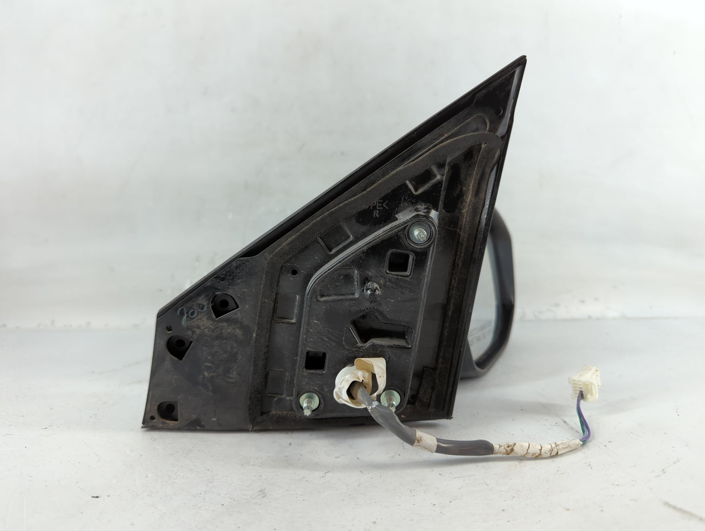 2016-2019 Nissan Sentra Passenger Side View Mirror - Right Door Mirror OEM Used - Oemusedautoparts1.com