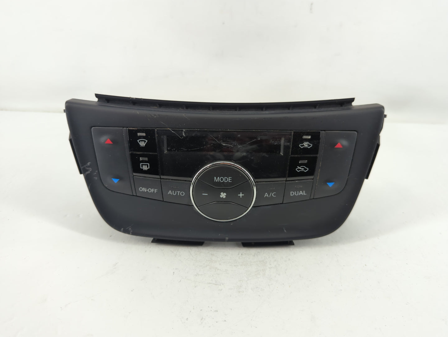 2017-2019 Nissan Sentra Climate Control Module Temperature AC/Heater Replacement Fits Fits 2017 2018 2019 OEM Used Auto Part