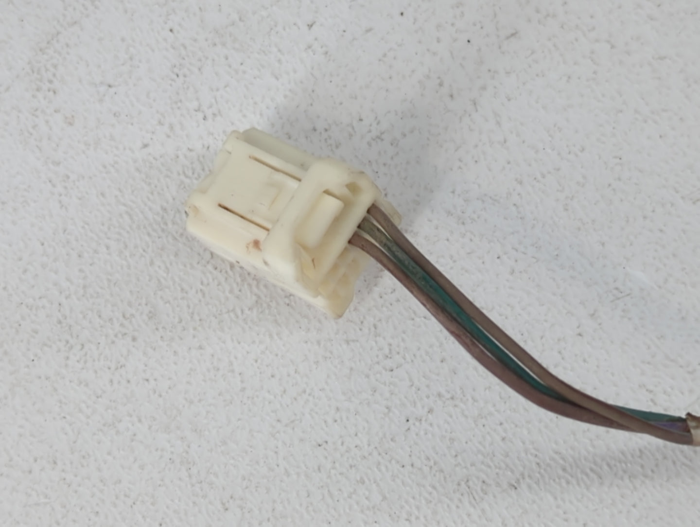 2016-2019 Nissan Sentra Driver Side View Mirror - Left Door Mirror OEM Used - Oemusedautoparts1.com