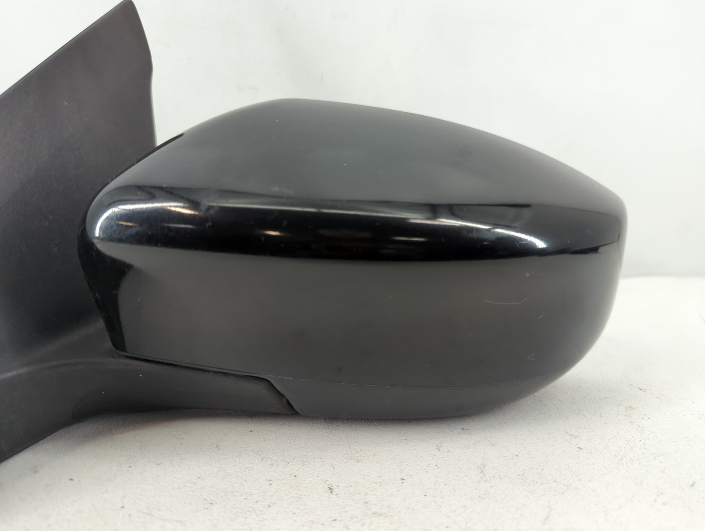2016-2019 Nissan Sentra Driver Side View Mirror - Left Door Mirror OEM Used - Oemusedautoparts1.com