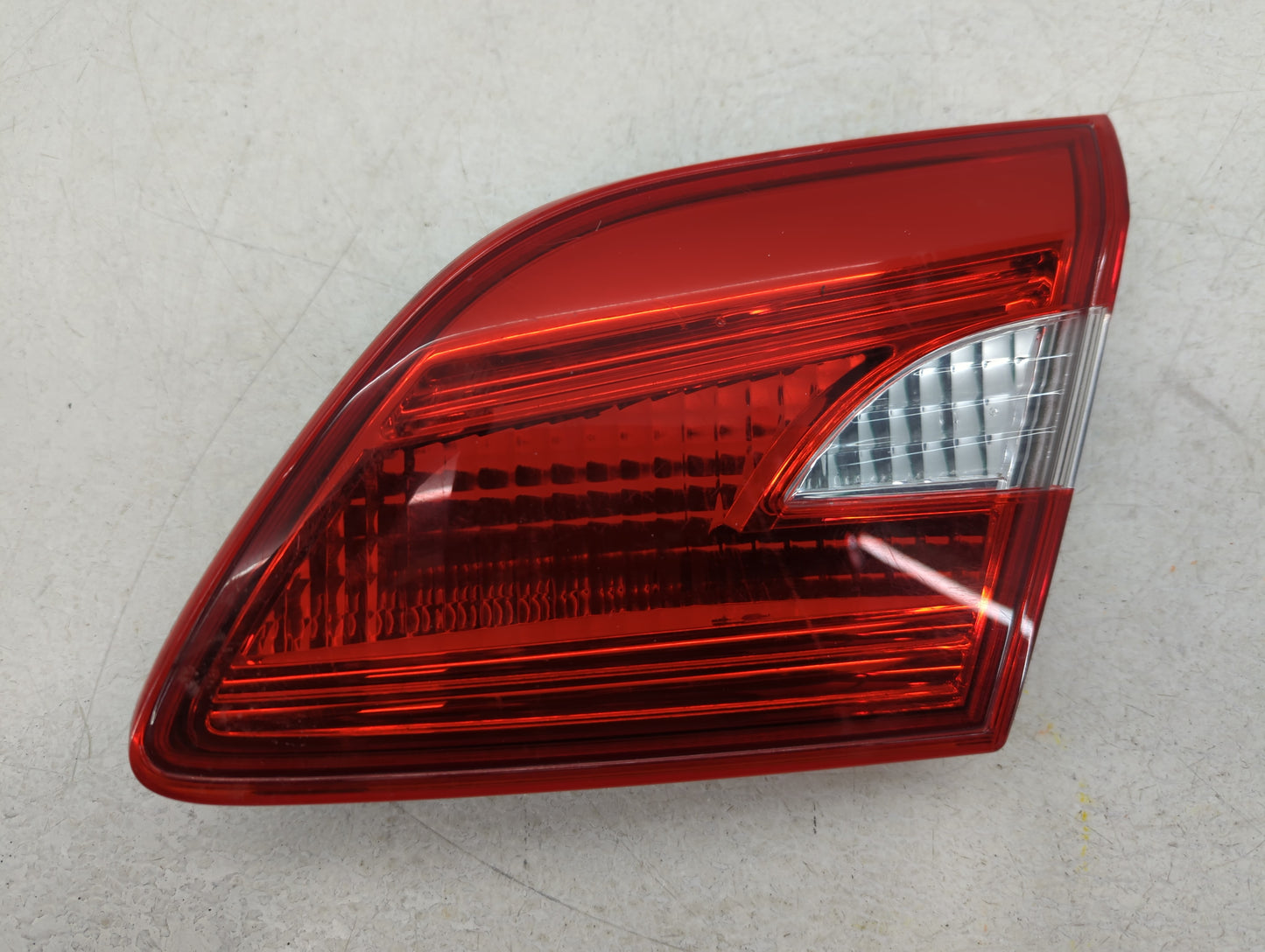 2016-2019 Nissan Sentra Tail Light Assembly Passenger Right OEM Fits Fits 2016 2017 2018 2019 OEM Used Auto Parts - Oemuseda