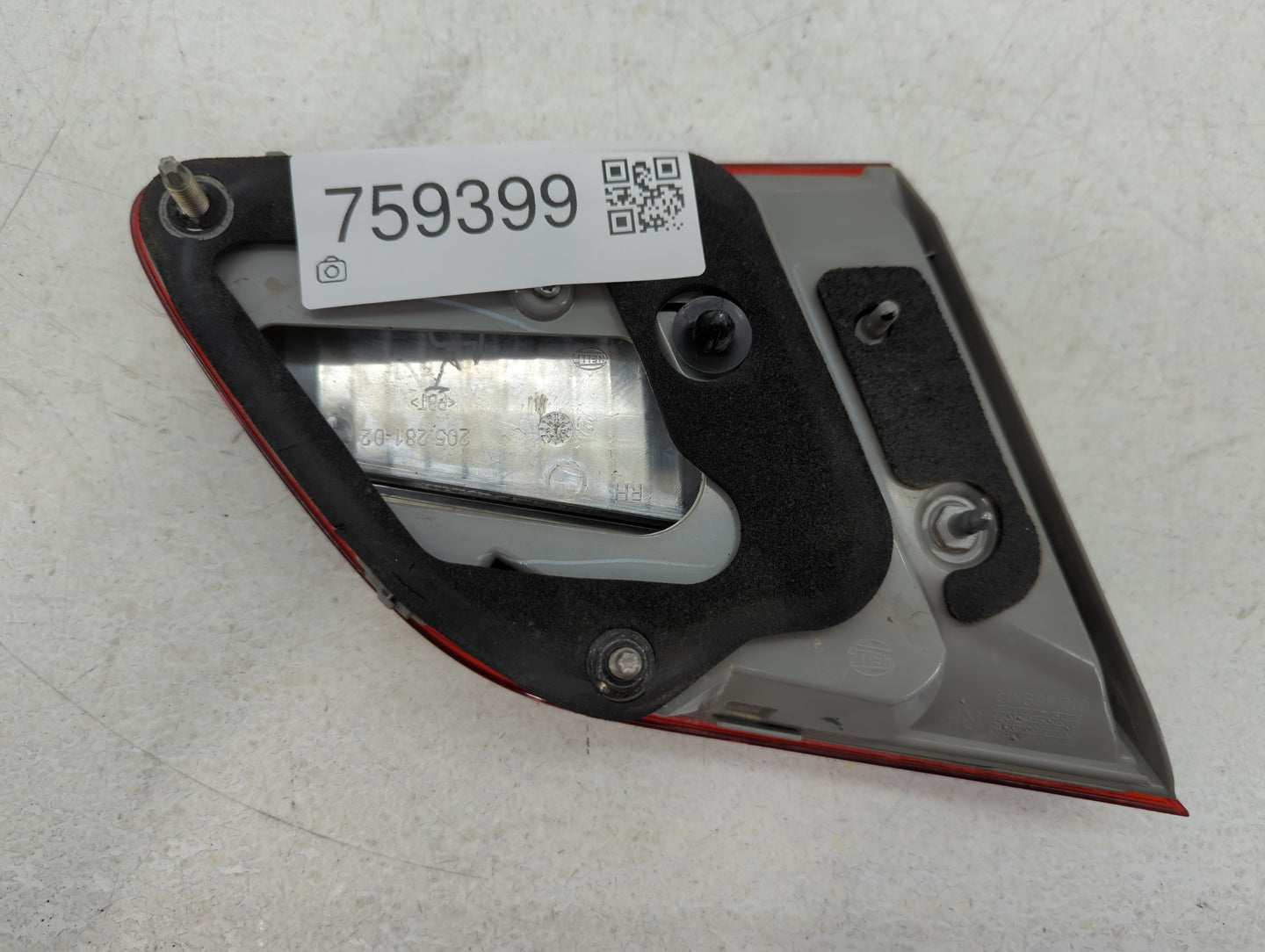 2016-2019 Nissan Sentra Tail Light Assembly Passenger Right OEM Fits Fits 2016 2017 2018 2019 OEM Used Auto Parts - Oemuseda