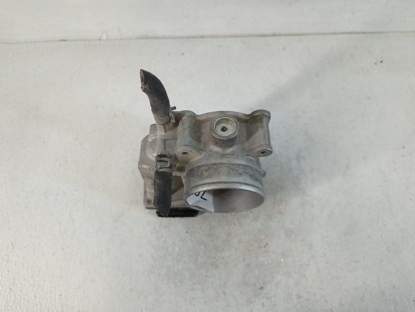 2013-2019 Nissan Sentra Throttle Body P/N:3RA60-01 E Fits Fits 2013 2014 2015 2016 2017 2018 2019 OEM Used Auto Parts - Oemu