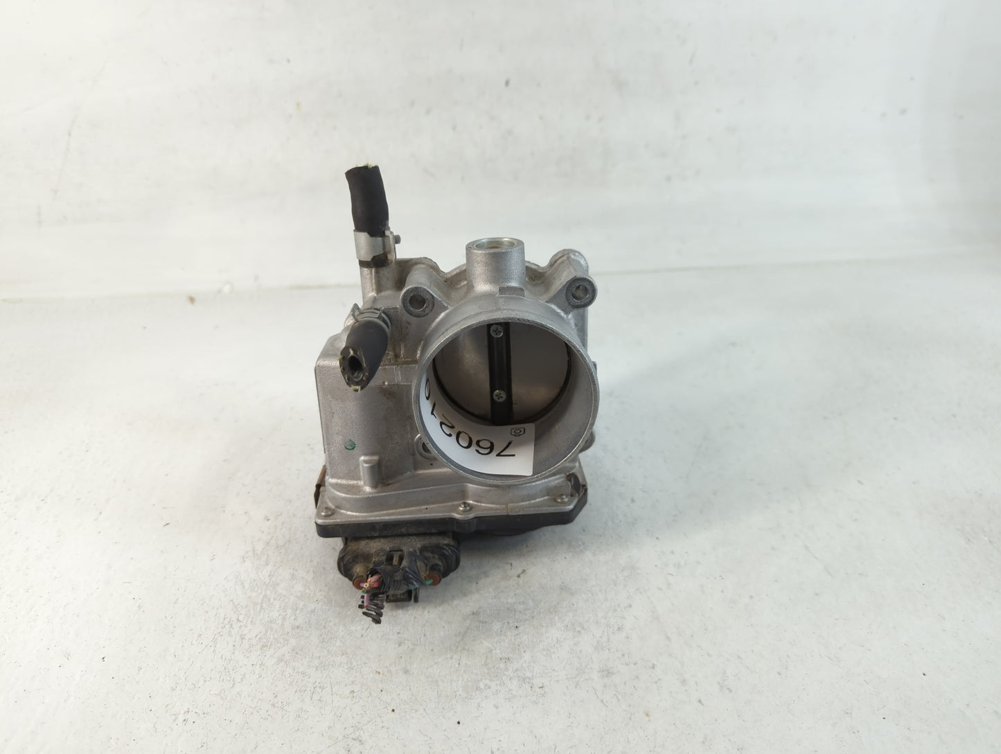 2013-2019 Nissan Sentra Throttle Body P/N:3RA60-01 E Fits Fits 2013 2014 2015 2016 2017 2018 2019 OEM Used Auto Parts - Oemu
