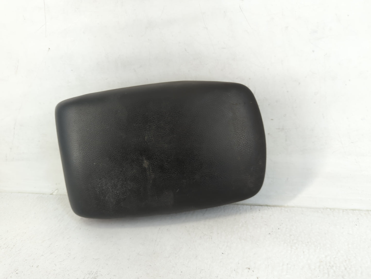 2019 Nissan Sentra Center Console Armrest Cover Lid Fits OEM Used Auto Parts - Oemusedautoparts1.com