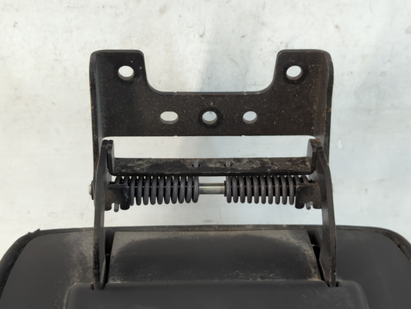 2019 Nissan Sentra Center Console Armrest Cover Lid Fits OEM Used Auto Parts - Oemusedautoparts1.com