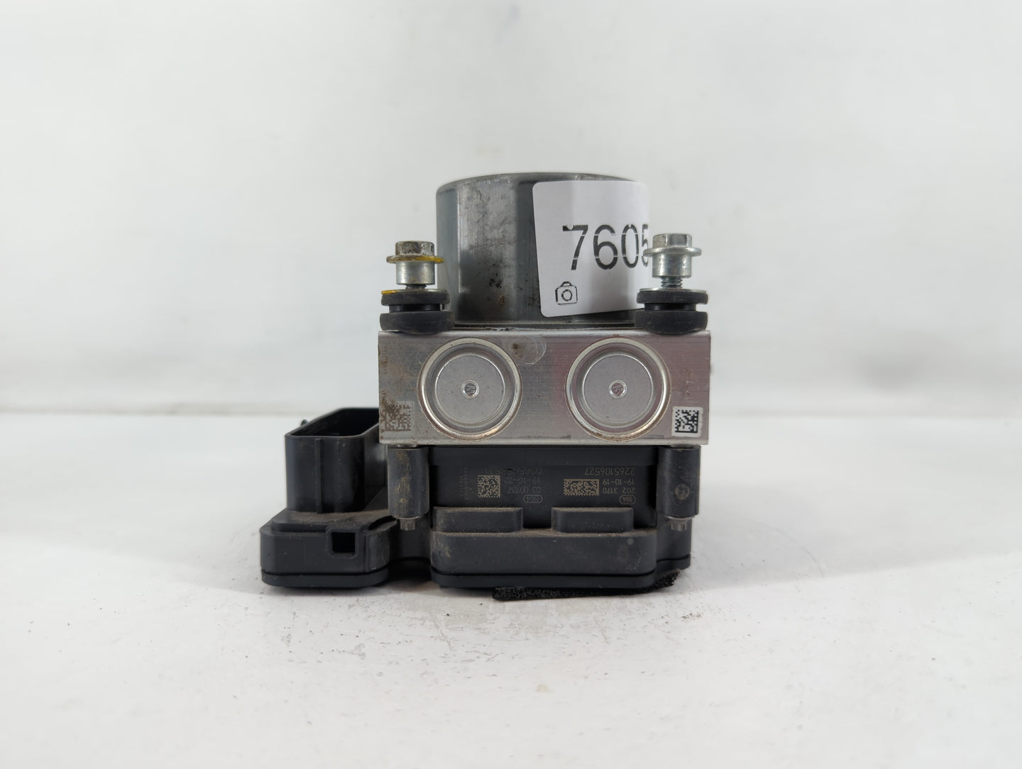 2019 Nissan Sentra ABS Pump Control Module Replacement P/N:47660 5UD0C Fits OEM Used Auto Parts - Oemusedautoparts1.com