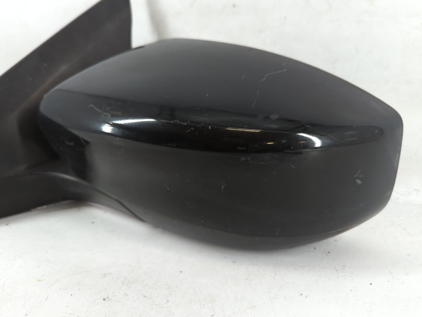 2016-2019 Nissan Sentra Driver Side View Mirror - Left Door Mirror OEM Used - Oemusedautoparts1.com