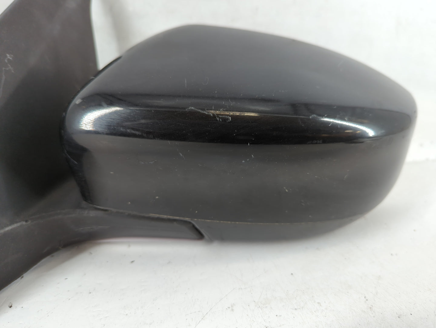 2016-2019 Nissan Sentra Driver Side View Mirror - Left Door Mirror OEM Used - Oemusedautoparts1.com