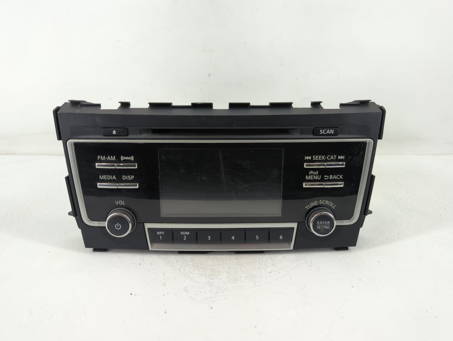 2018-2019 Nissan Sentra Am Fm Cd Player Radio Receiver - Oemusedautoparts1.com