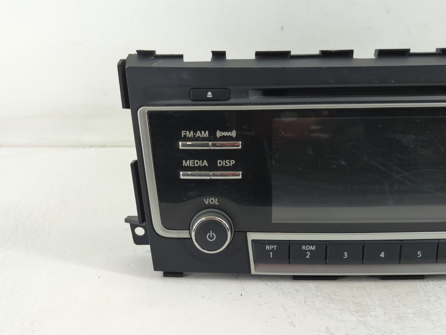 2018-2019 Nissan Sentra Am Fm Cd Player Radio Receiver - Oemusedautoparts1.com