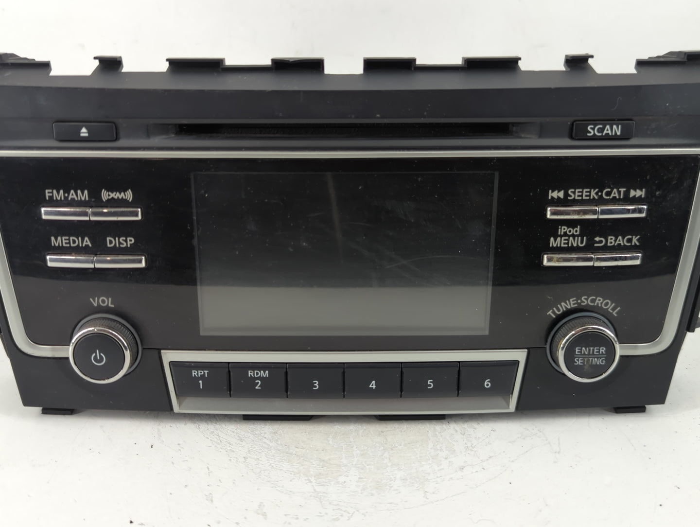 2018-2019 Nissan Sentra Am Fm Cd Player Radio Receiver - Oemusedautoparts1.com