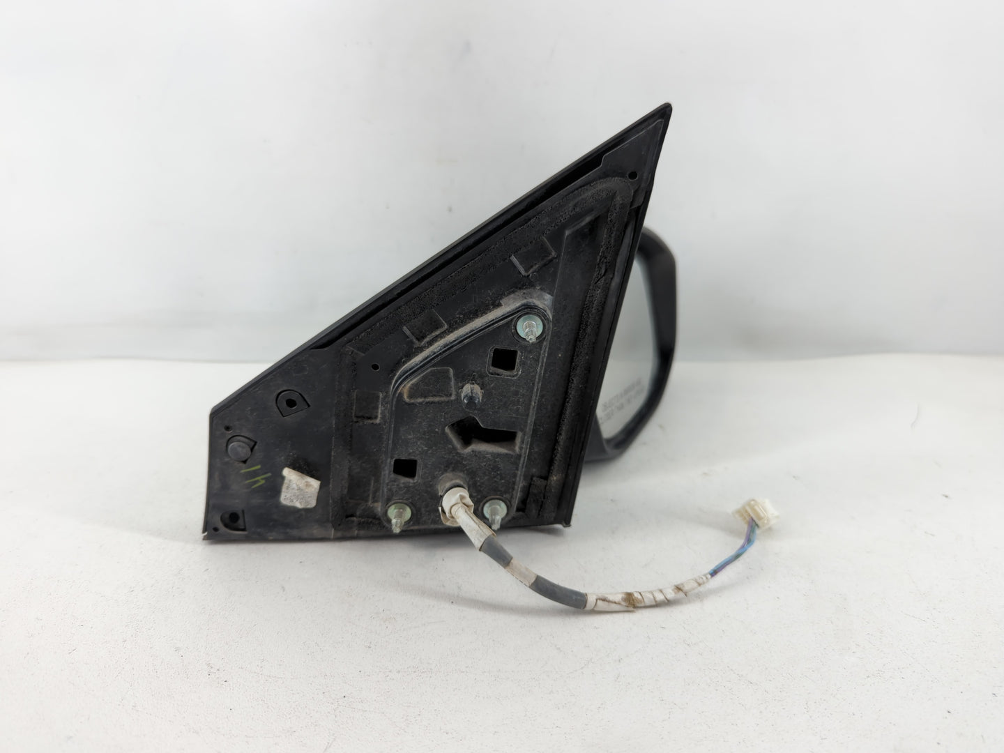 2016-2019 Nissan Sentra Passenger Side View Mirror - Right Door Mirror OEM Used - Oemusedautoparts1.com