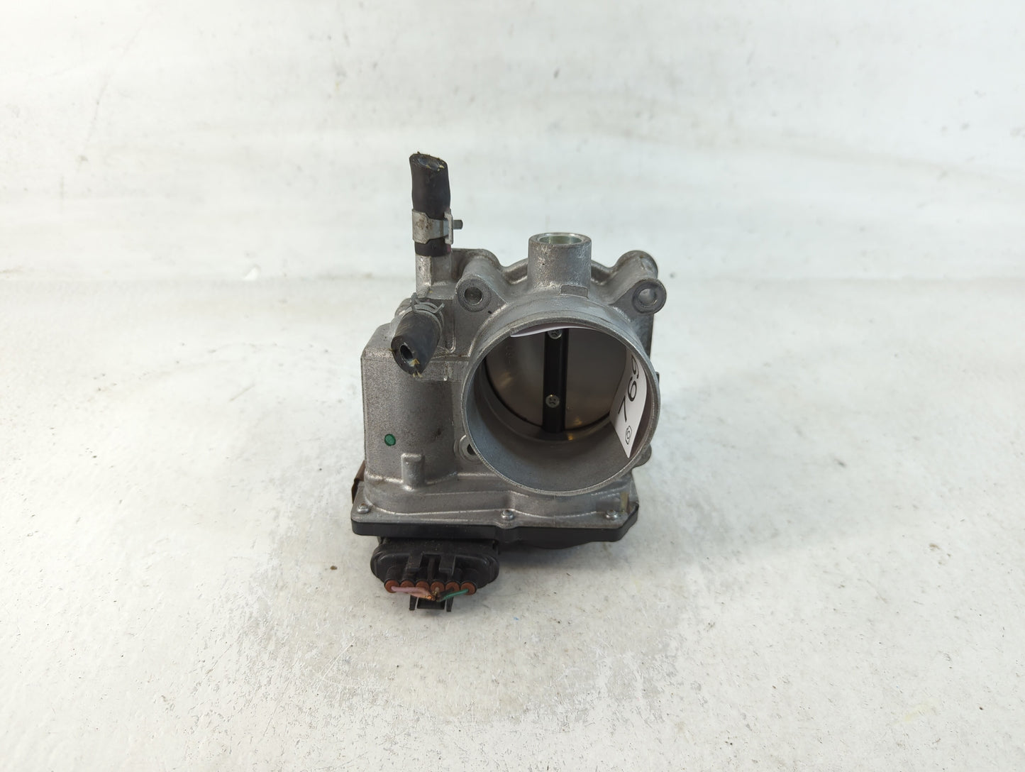 2013-2019 Nissan Sentra Throttle Body P/N:3RA60-01 E Fits Fits 2013 2014 2015 2016 2017 2018 2019 OEM Used Auto Parts - Oemu
