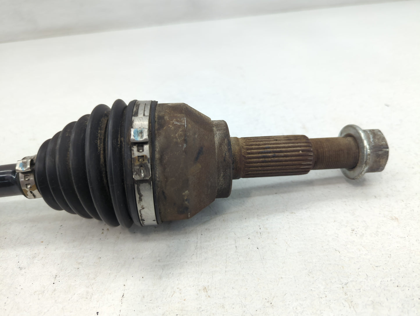 2013-2019 Nissan Sentra Axle Shaft Front Driver Cv C/v - Oemusedautoparts1.com