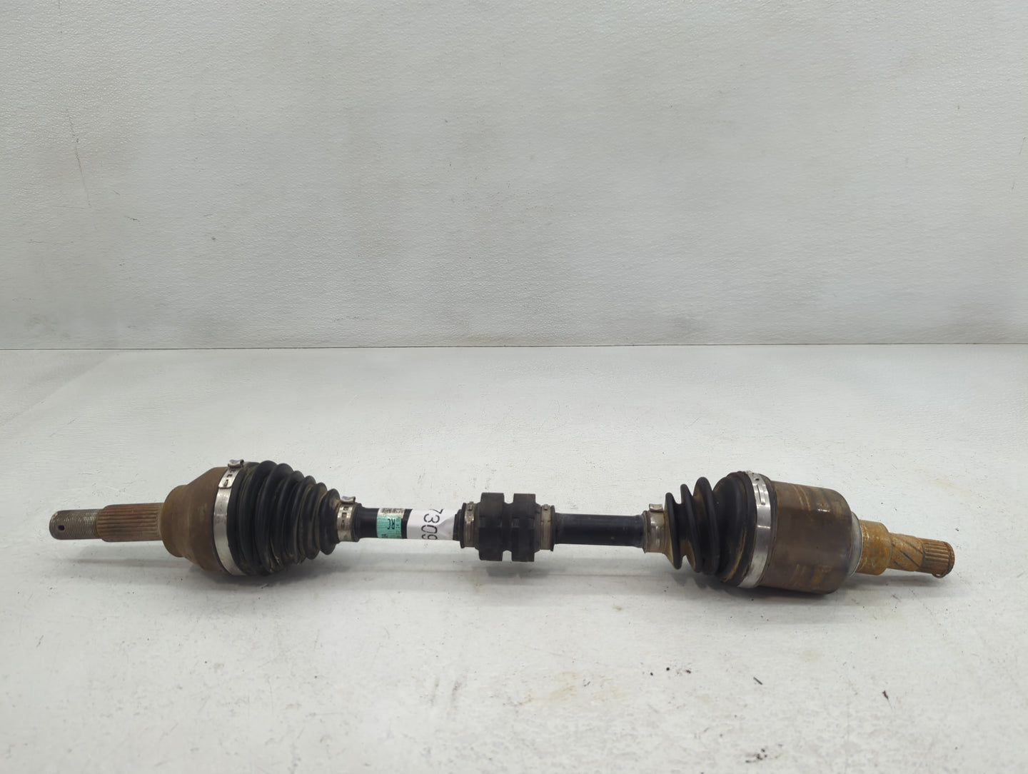 2013-2019 Nissan Sentra Axle Shaft Front Driver Cv C/v - Oemusedautoparts1.com