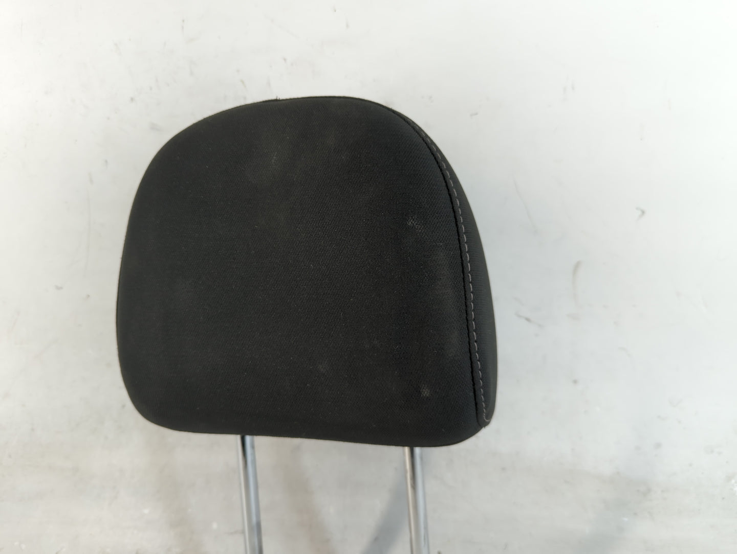 2016-2019 Nissan Sentra Headrest Head Rest Front Driver Passenger Seat Fits Fits 2016 2017 2018 2019 OEM Used Auto Parts - O
